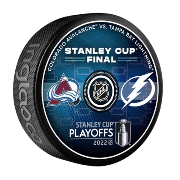 https://coloradosportsshop.com/cdn/shop/collections/Colorado_Avs_Hockey_Puck_Collection_600x.png?v=1655160187